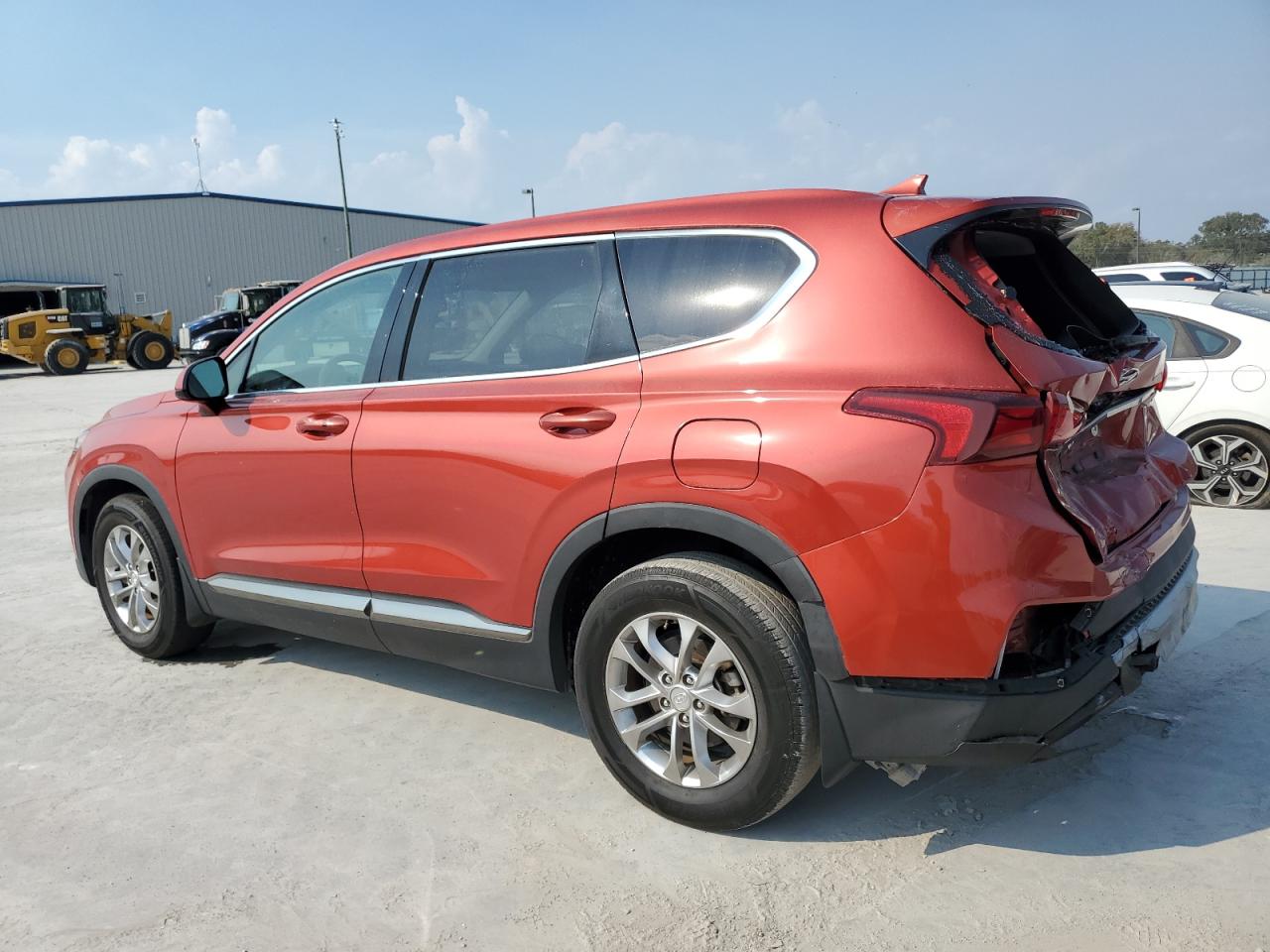 2019 Hyundai Santa Fe - Image 2