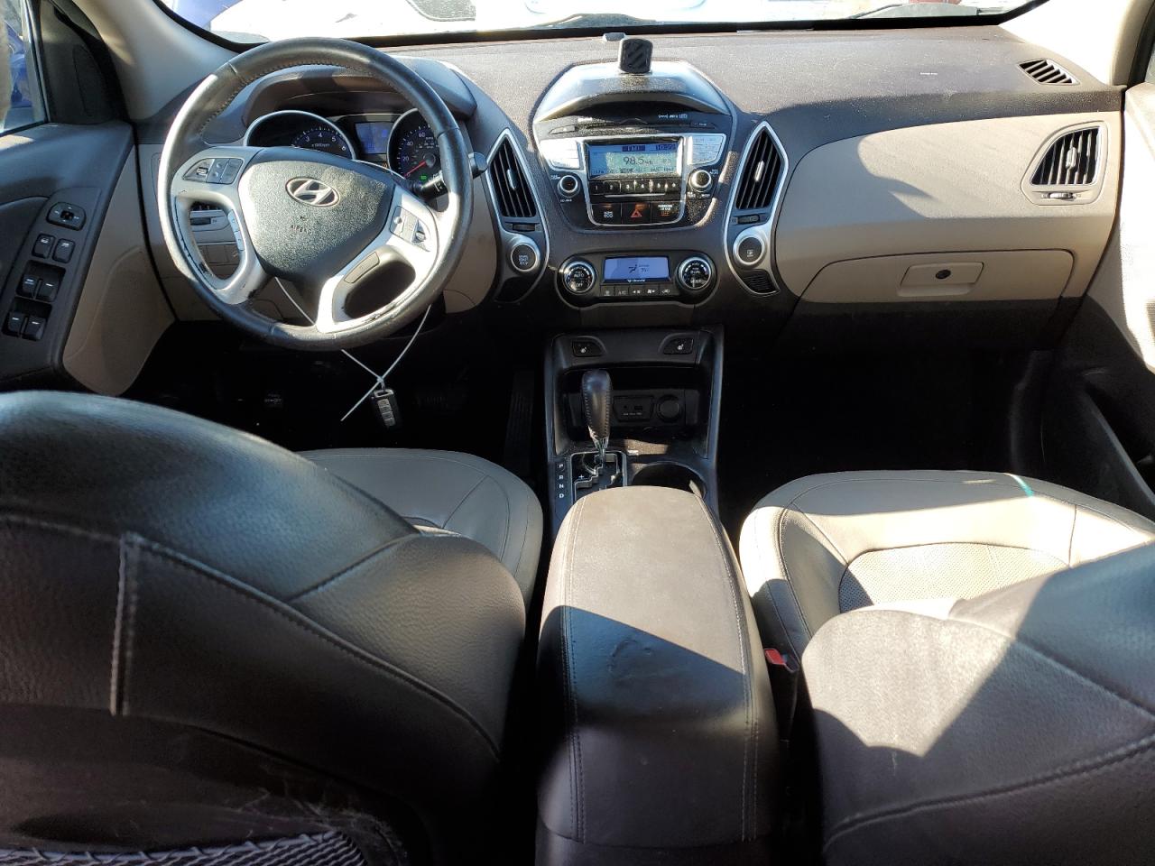2013 Hyundai Tucson - Image 8
