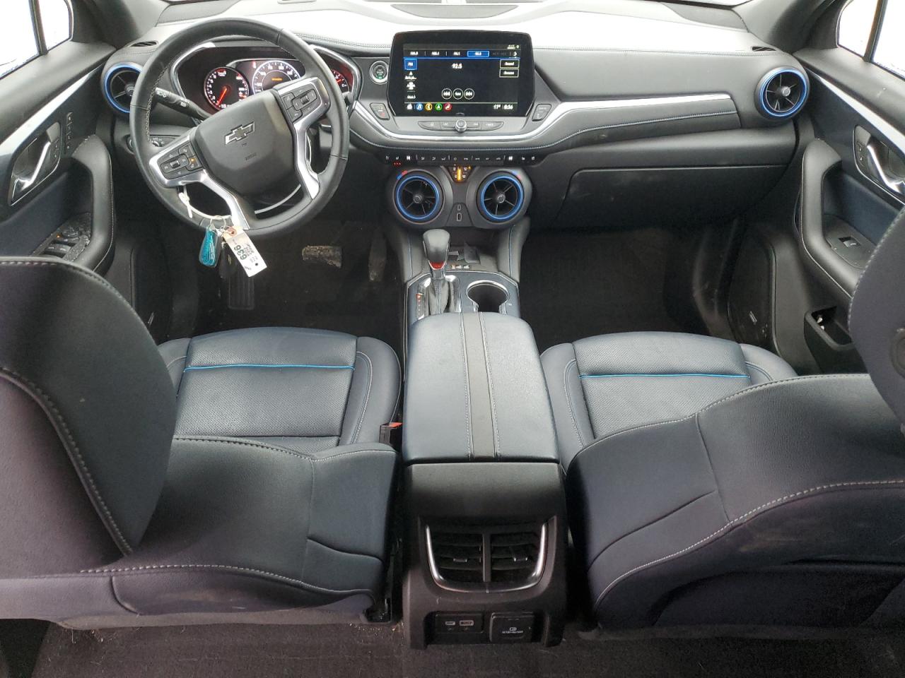 2023 Chevrolet Blazer - Image 8