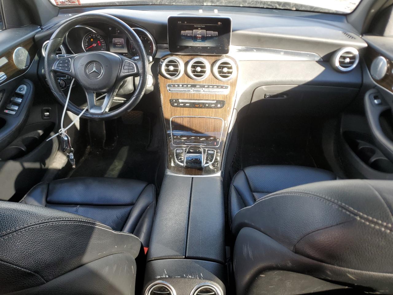 2017 Mercedes-Benz GLC - Image 8