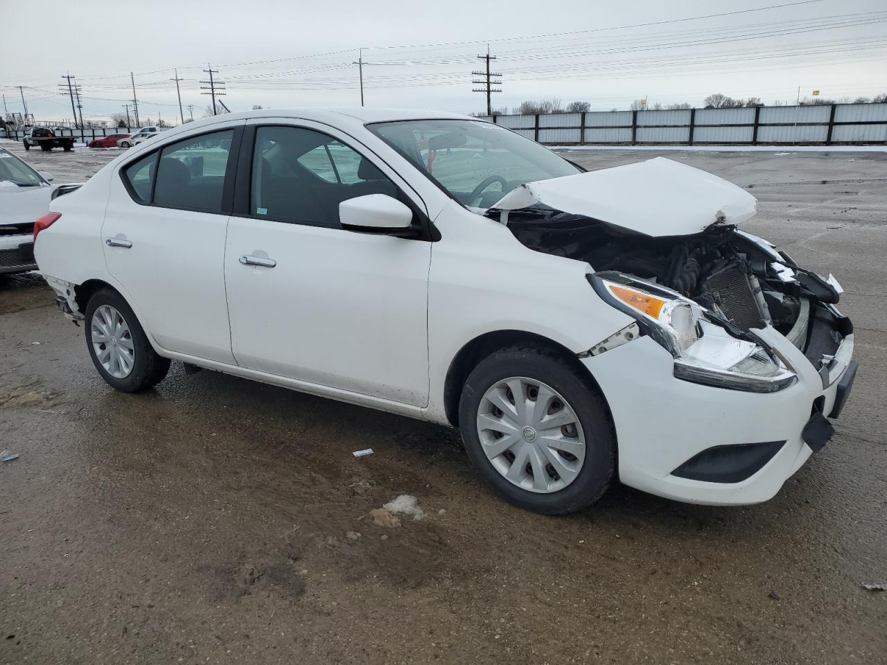 2016 Nissan Versa - Image 4