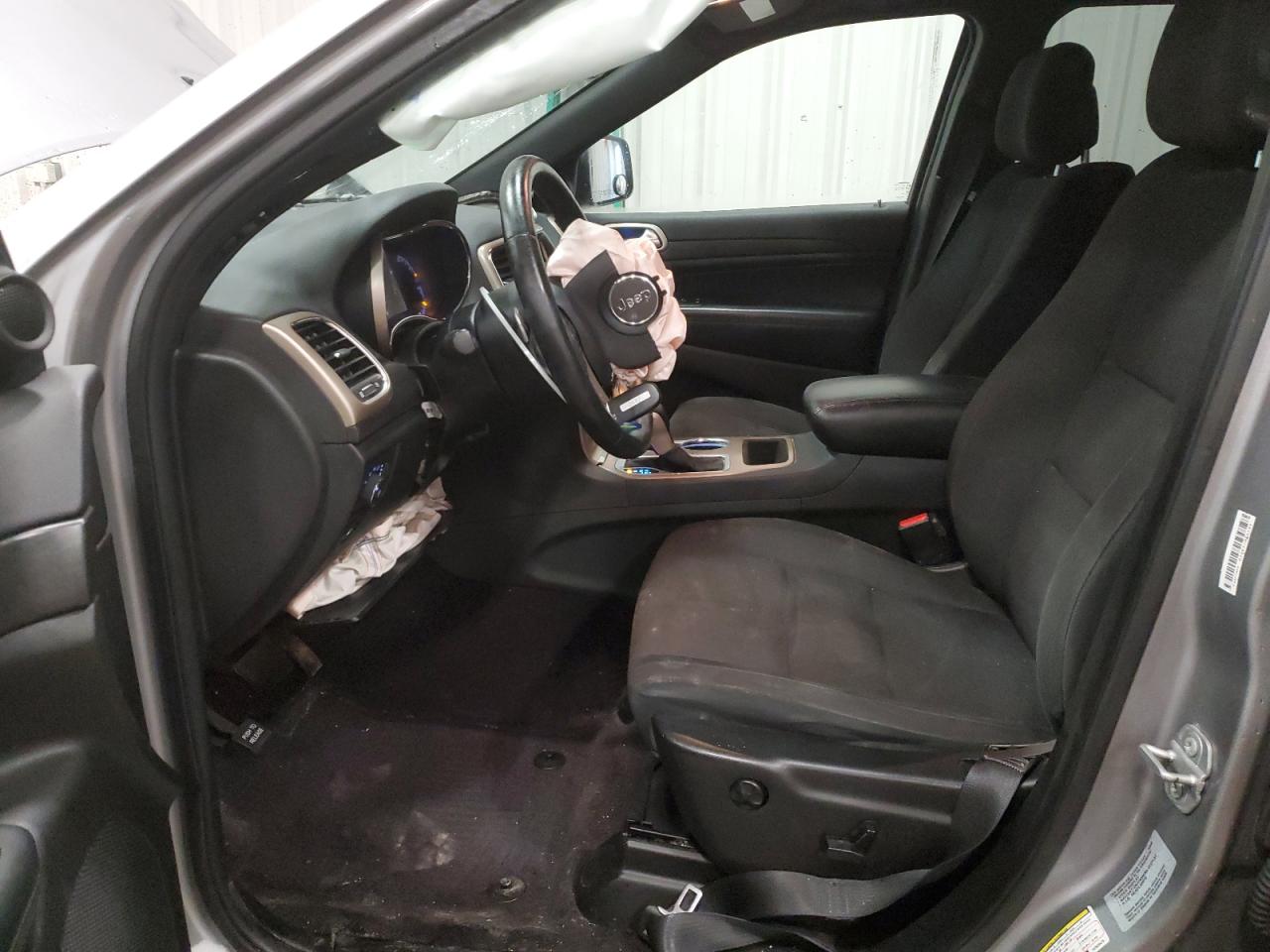 2017 Jeep Grand Cherokee - Image 7