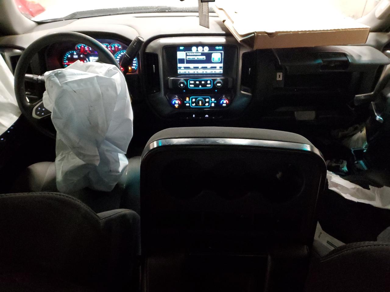 2015 Chevrolet Silverado - Image 8