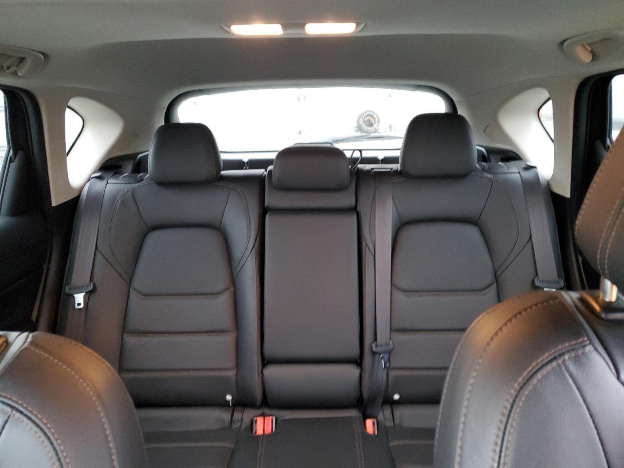 2021 Mazda CX-5 - Image 10