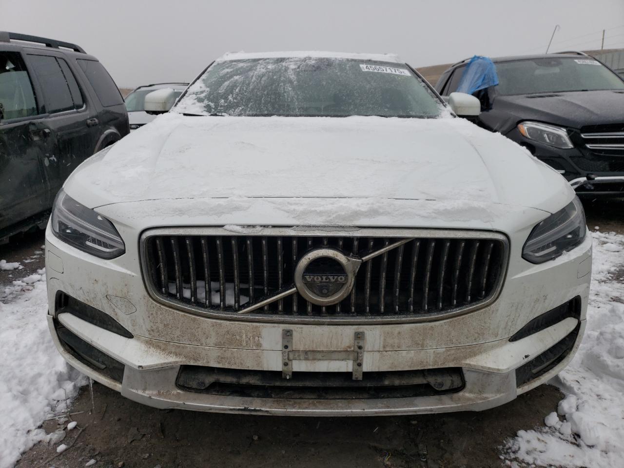 2017 Volvo V90 - Image 5