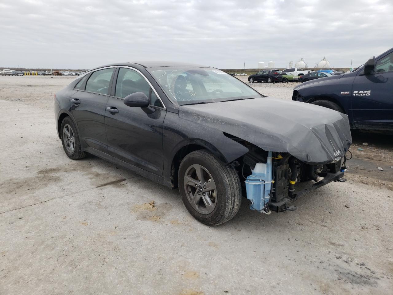 2023 Kia K5 - Image 4