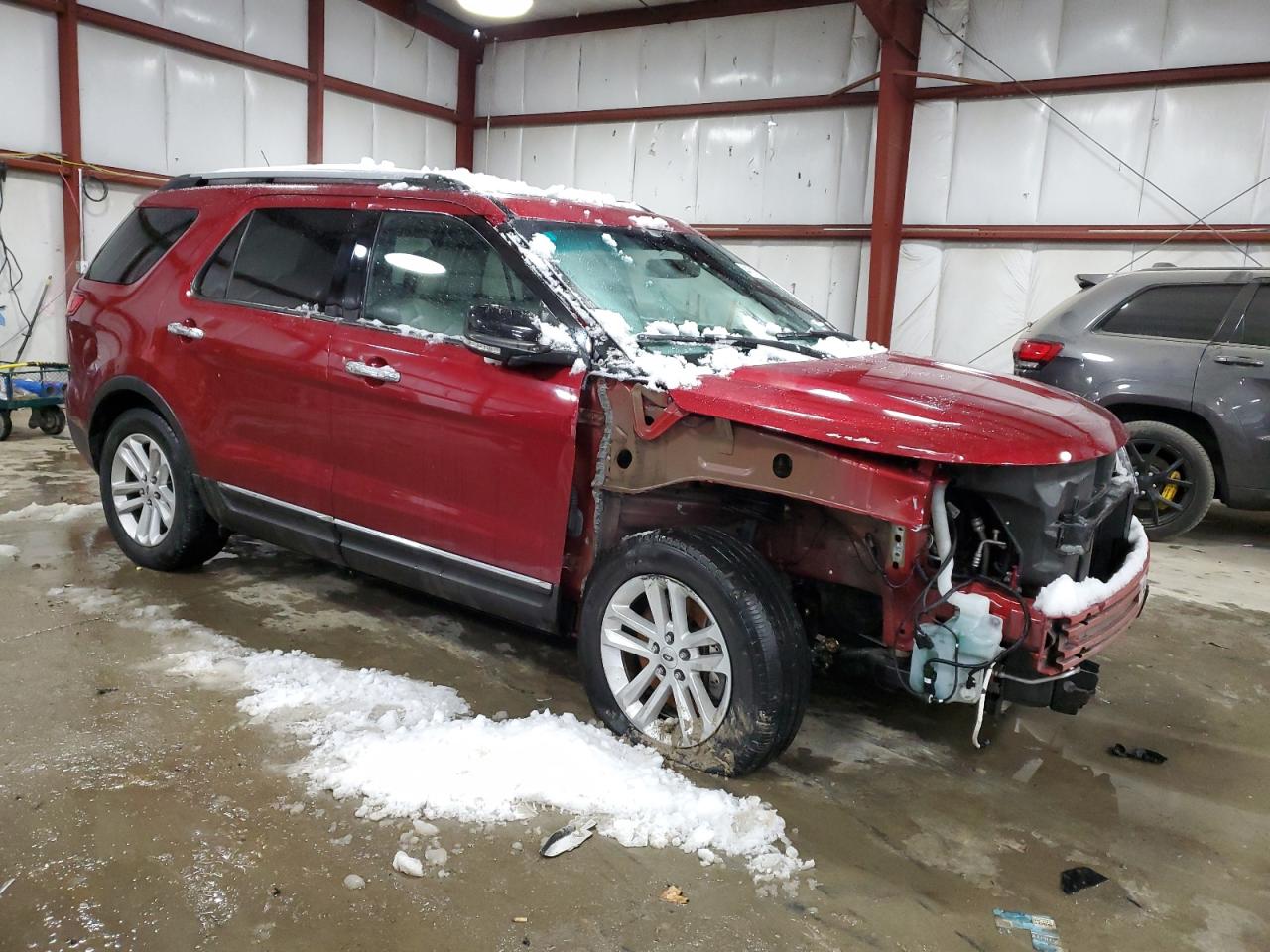 2015 Ford Explorer - Image 4