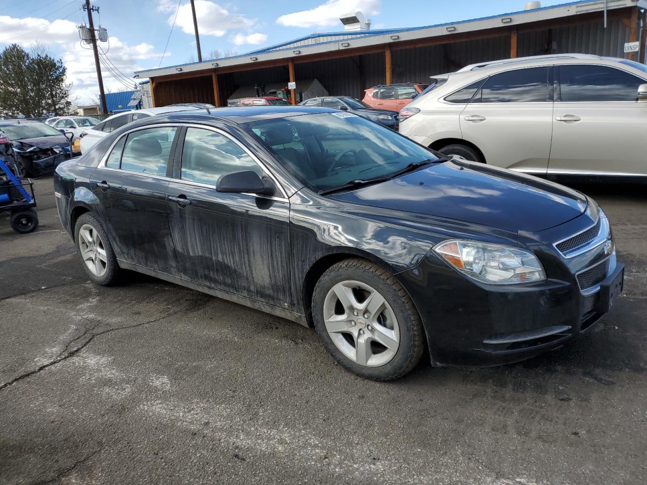 2009 Chevrolet Malibu - Image 4