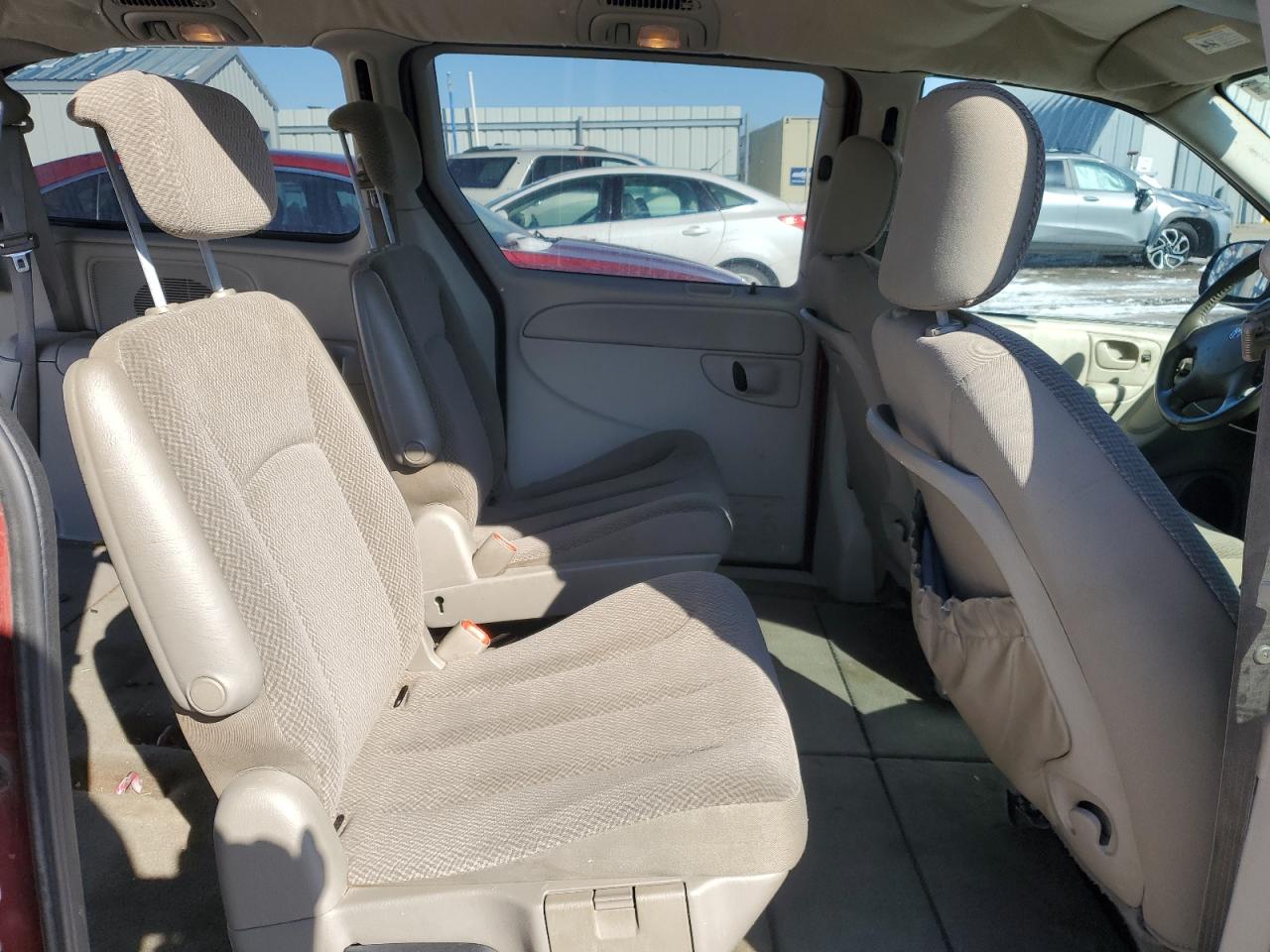 2006 Dodge Caravan - Image 11