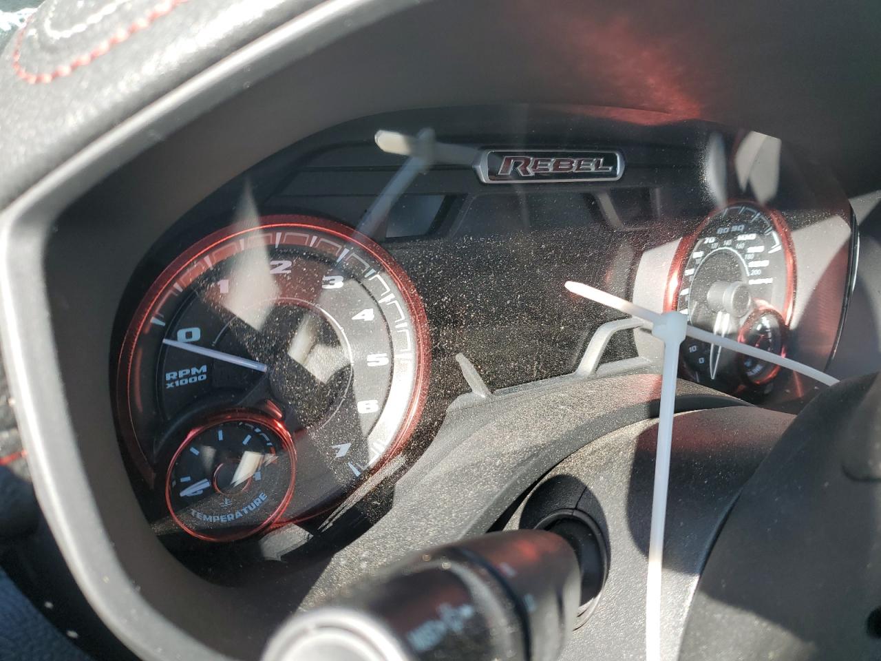 2022 RAM 1500 - Image 9