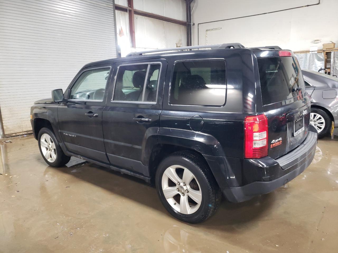 2012 Jeep Liberty (Patriot) - Image 2
