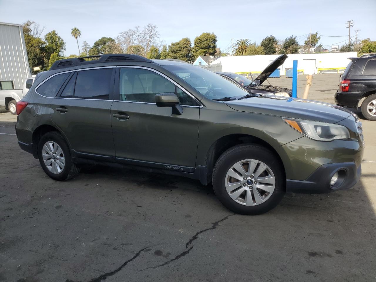 2015 Subaru Outback - Image 4