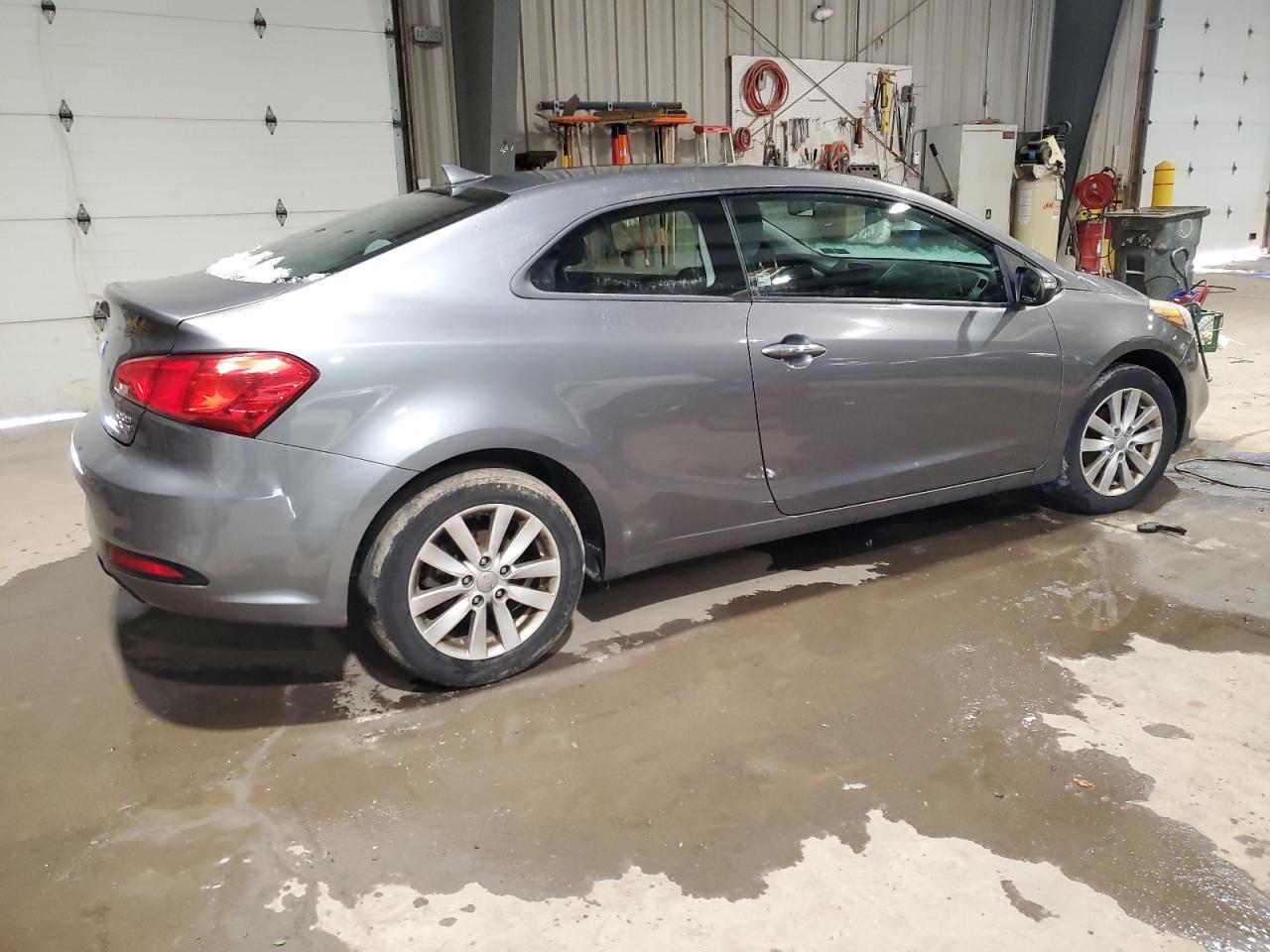2014 Kia Forte - Image 3
