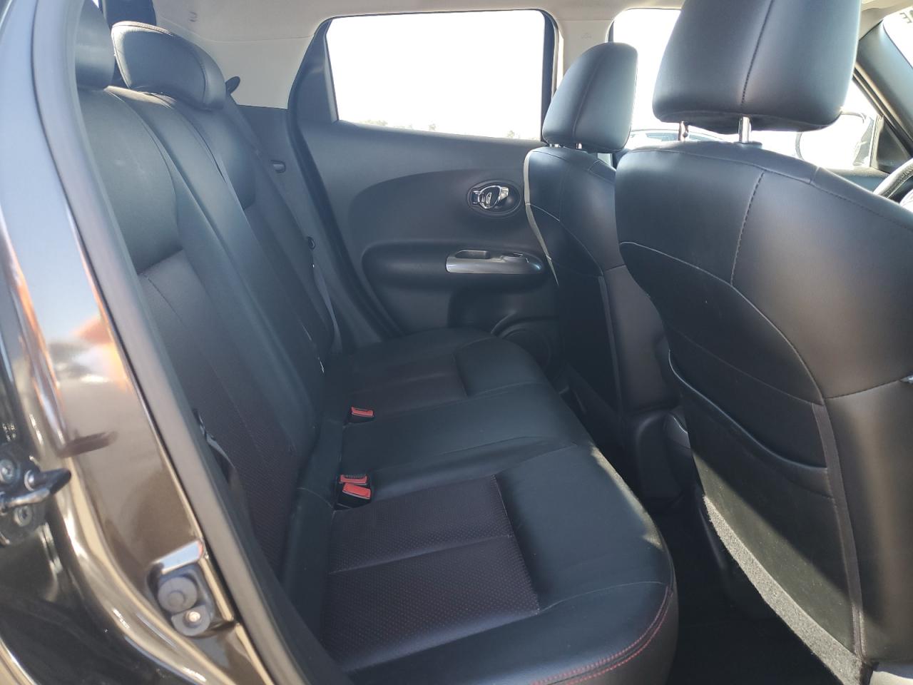 2013 Nissan Juke - Image 11