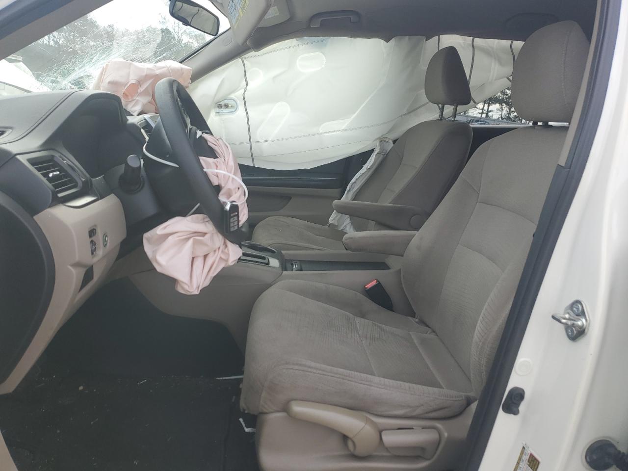 2016 Honda Pilot - Image 7