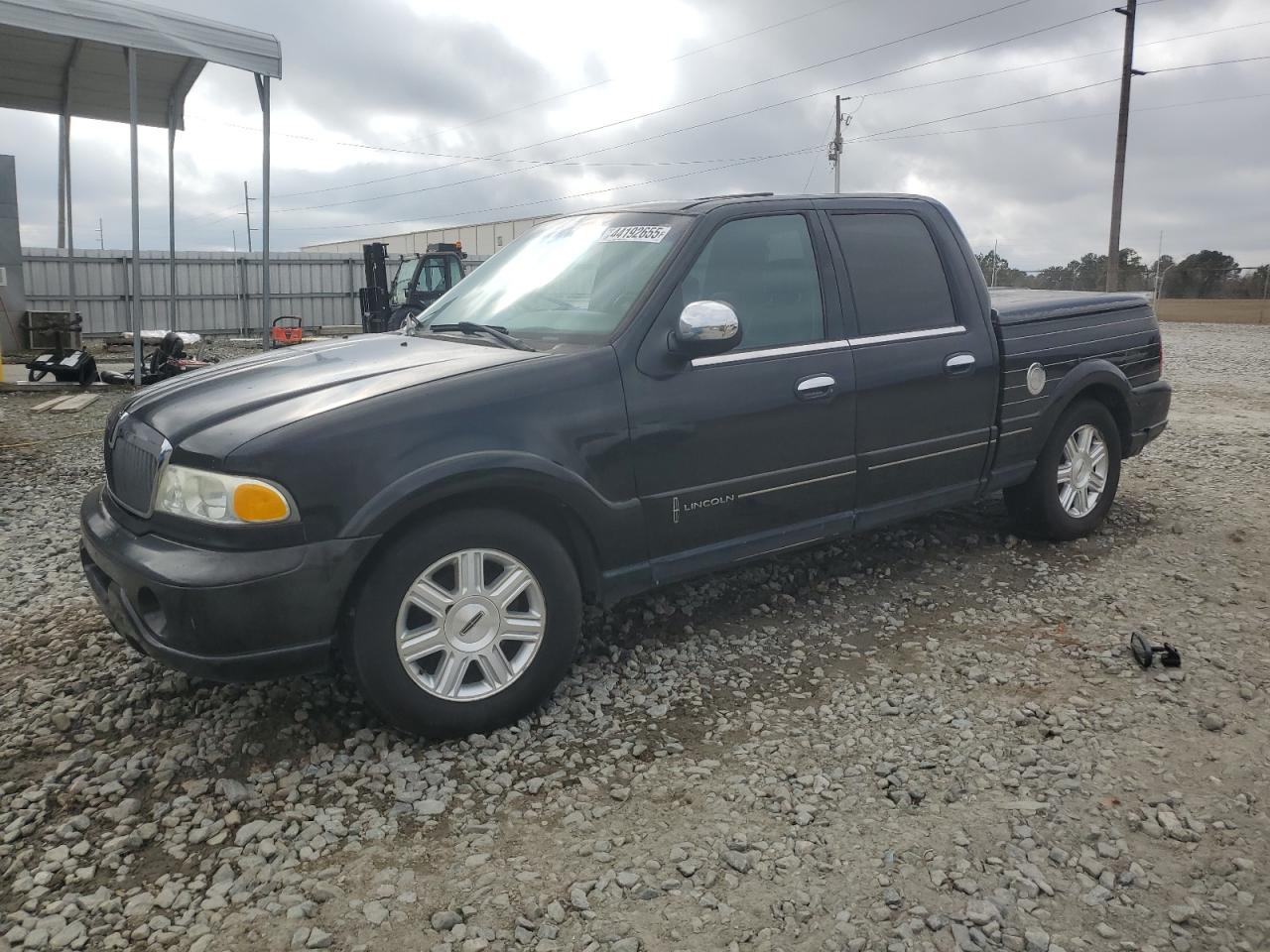 2002 Lincoln Blackwood  იყიდება Tifton-ში, GA - Front End