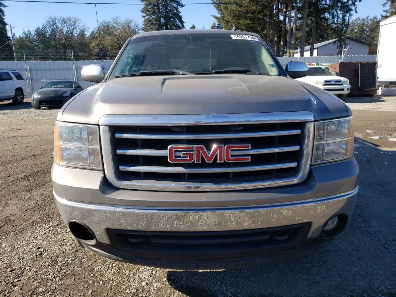 2012 GMC Sierra - Image 5