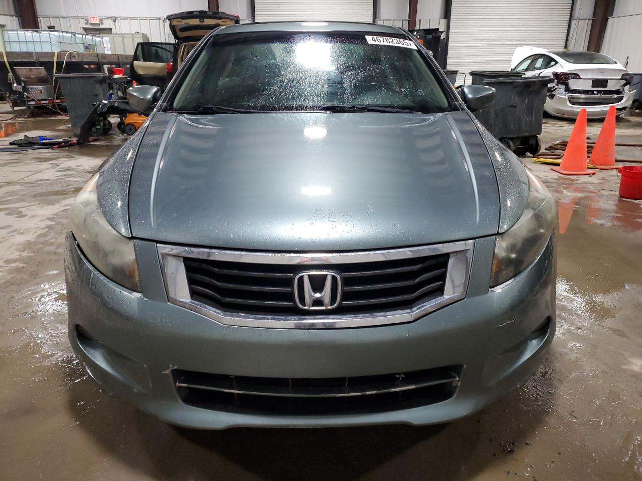 2008 Honda Accord - Image 5