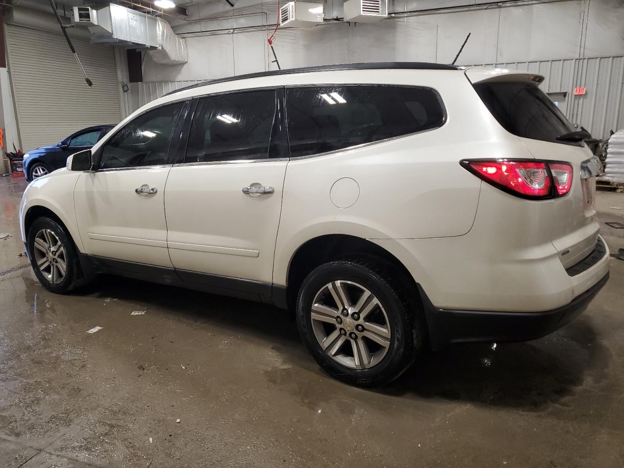 2015 Chevrolet Traverse - Image 2