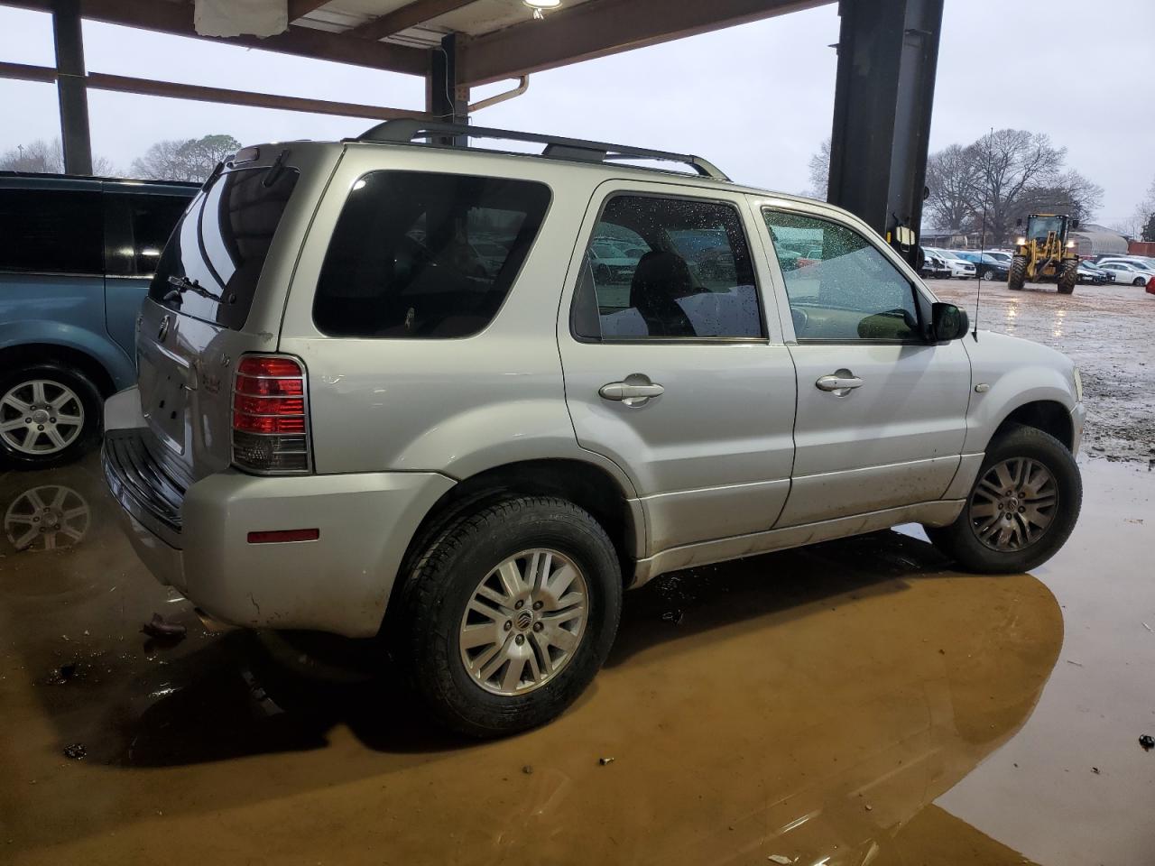 2005 Mercury Mariner - Image 3