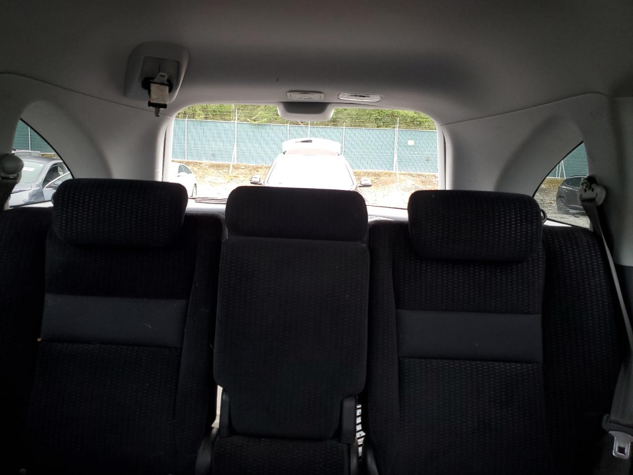 2009 Honda CR-V - Image 10