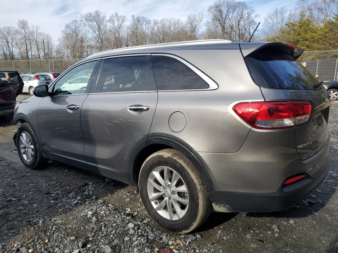 2017 Kia Sorento - Image 2