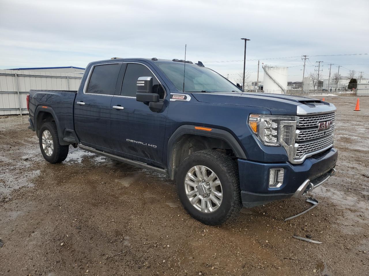 2022 GMC Sierra - Image 4