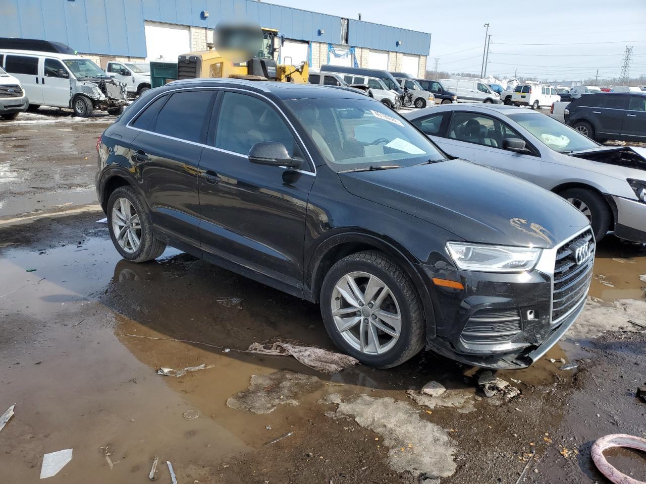 2017 Audi Q3 - Image 4