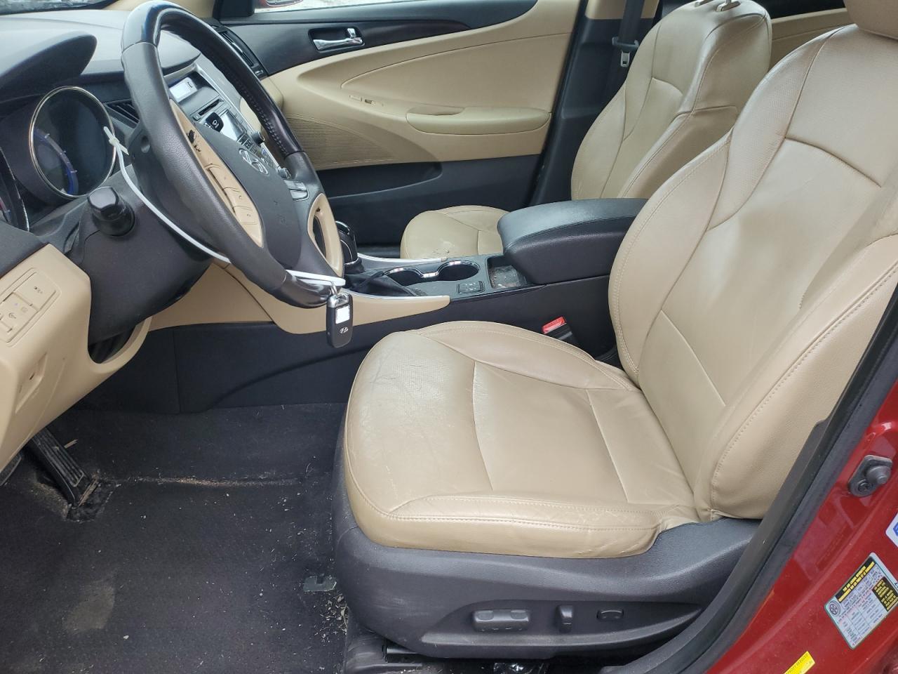 2013 Hyundai Sonata - Image 7