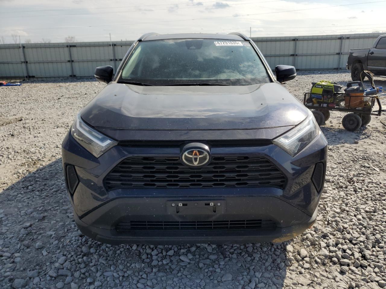 2022 Toyota RAV 4 - Image 5