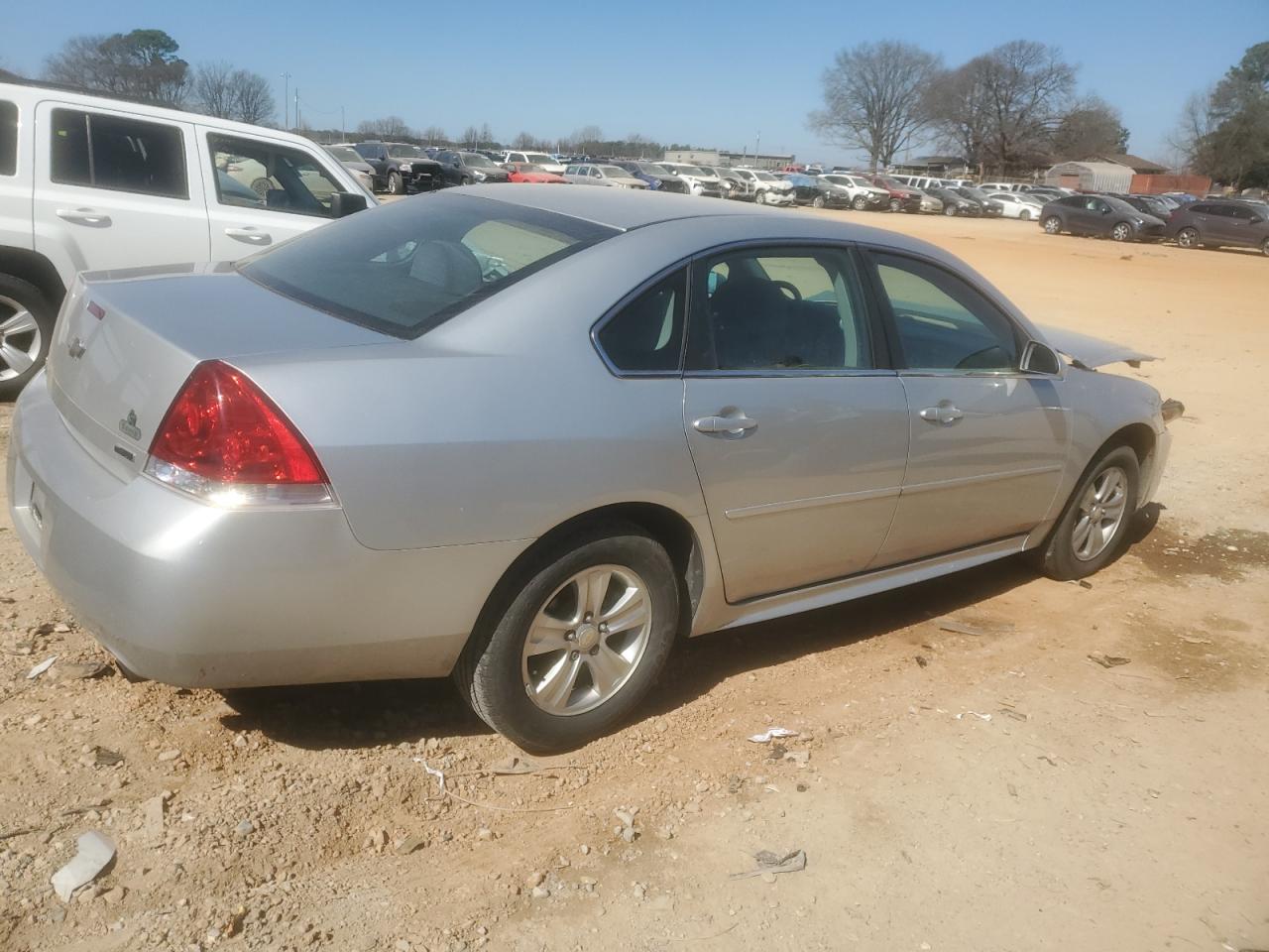 2014 Chevrolet Impala - Image 3