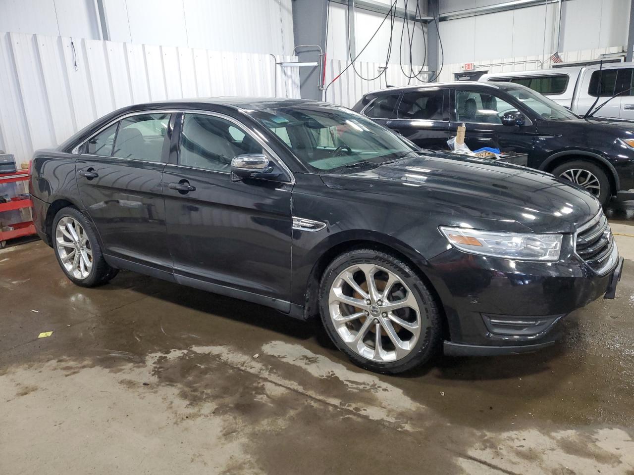 2013 Ford Taurus - Image 4