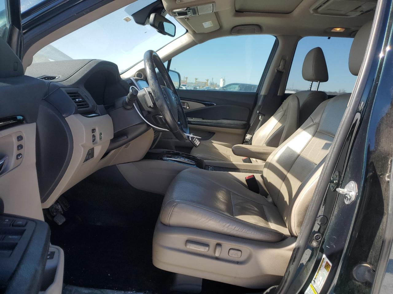 2016 Honda Pilot Elite VIN: 5FNYF6H06GB002601 Lot: 45321765