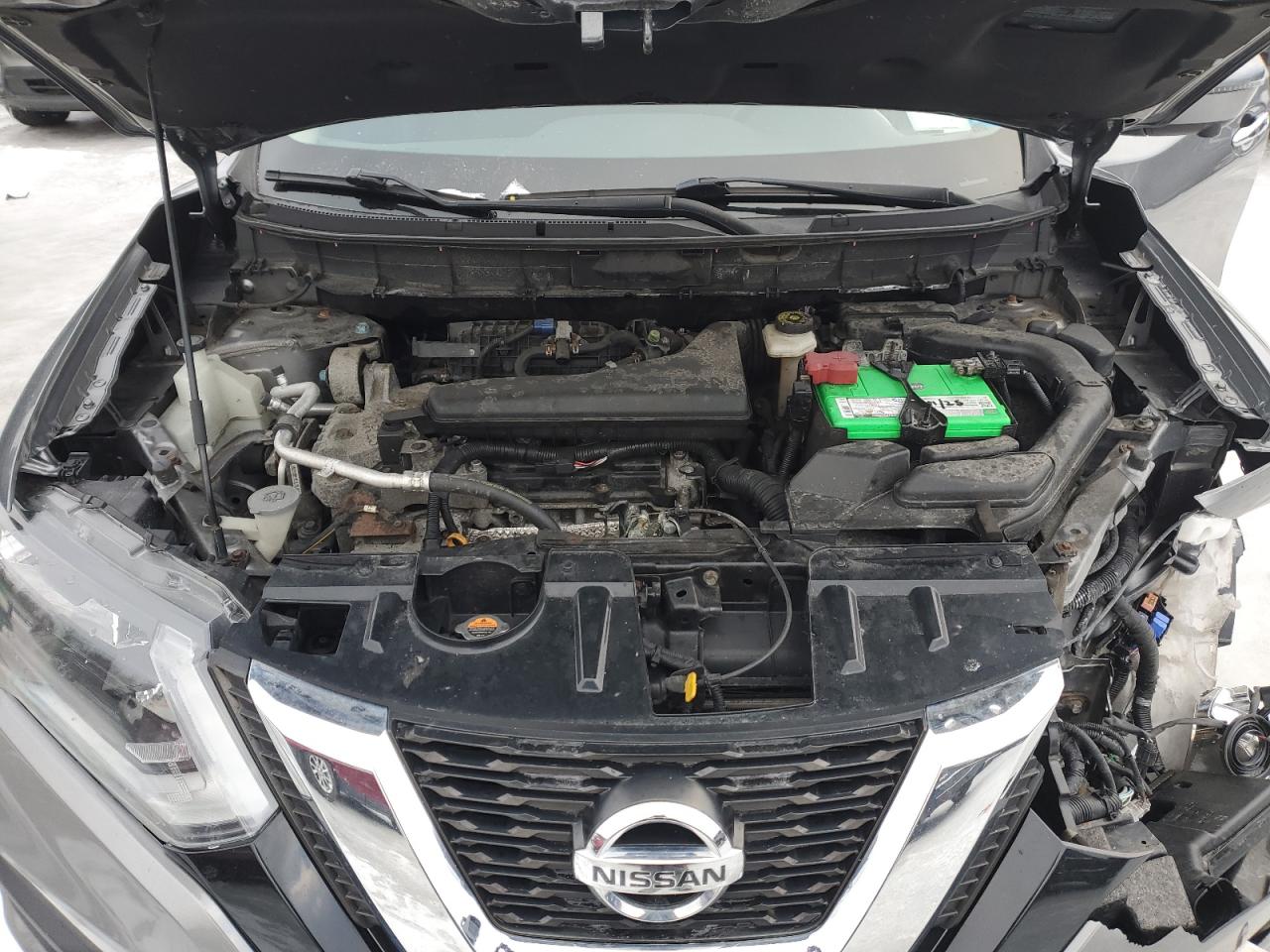 2017 Nissan Rogue - Image 12