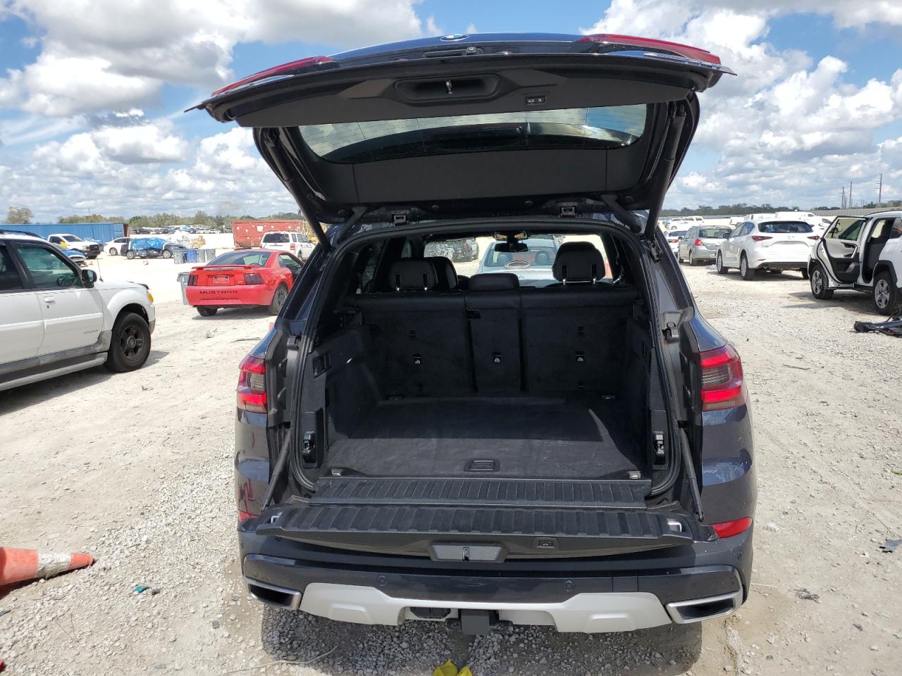 2021 BMW X5 - Image 6