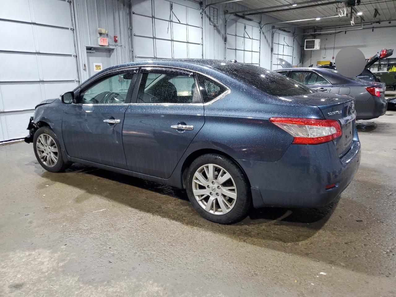 2015 Nissan Sentra - Image 2