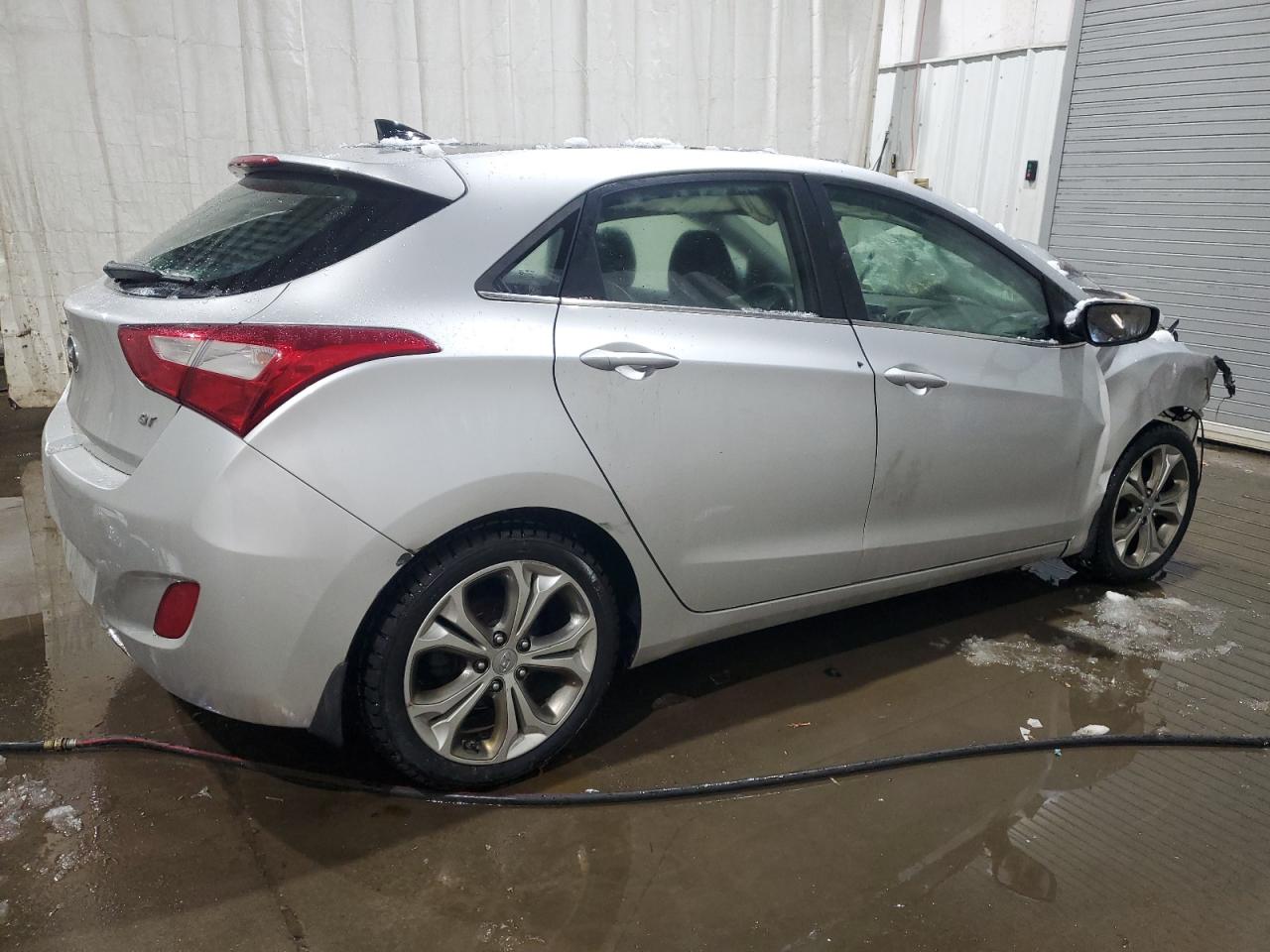 2013 Hyundai Elantra - Image 3