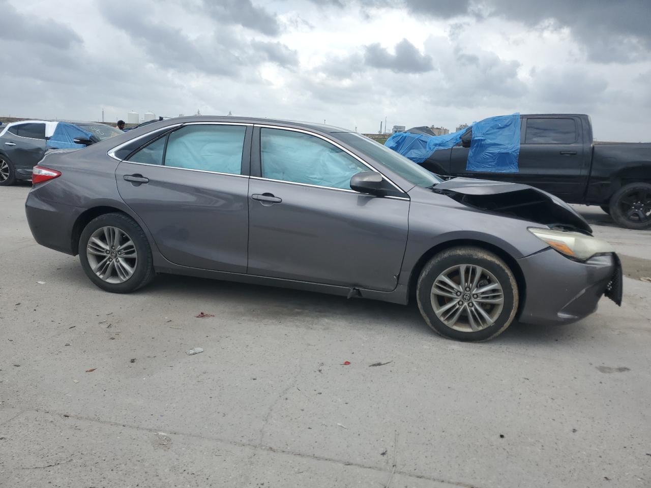 2016 Toyota Camry - Image 4