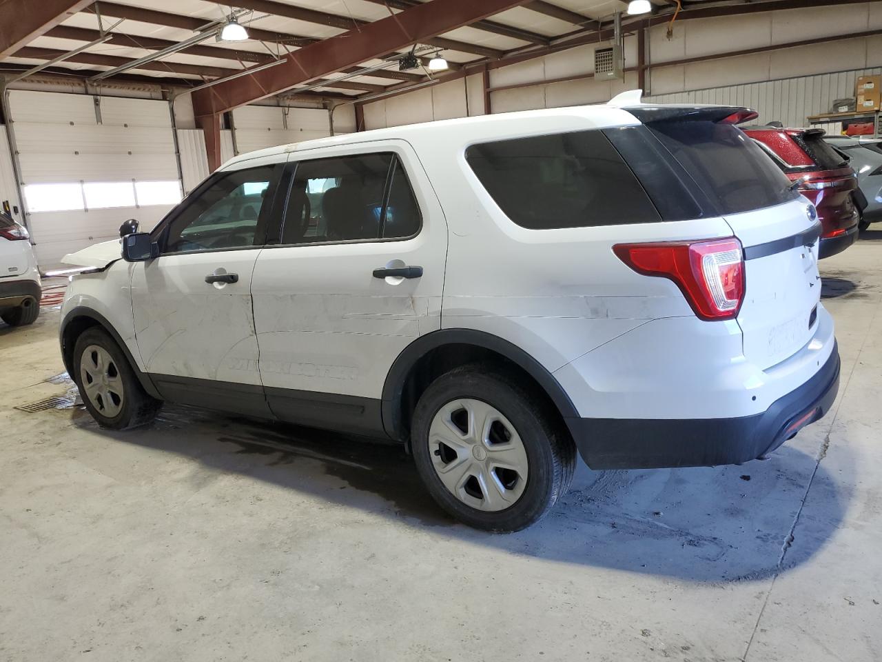 2017 Ford Explorer - Image 2