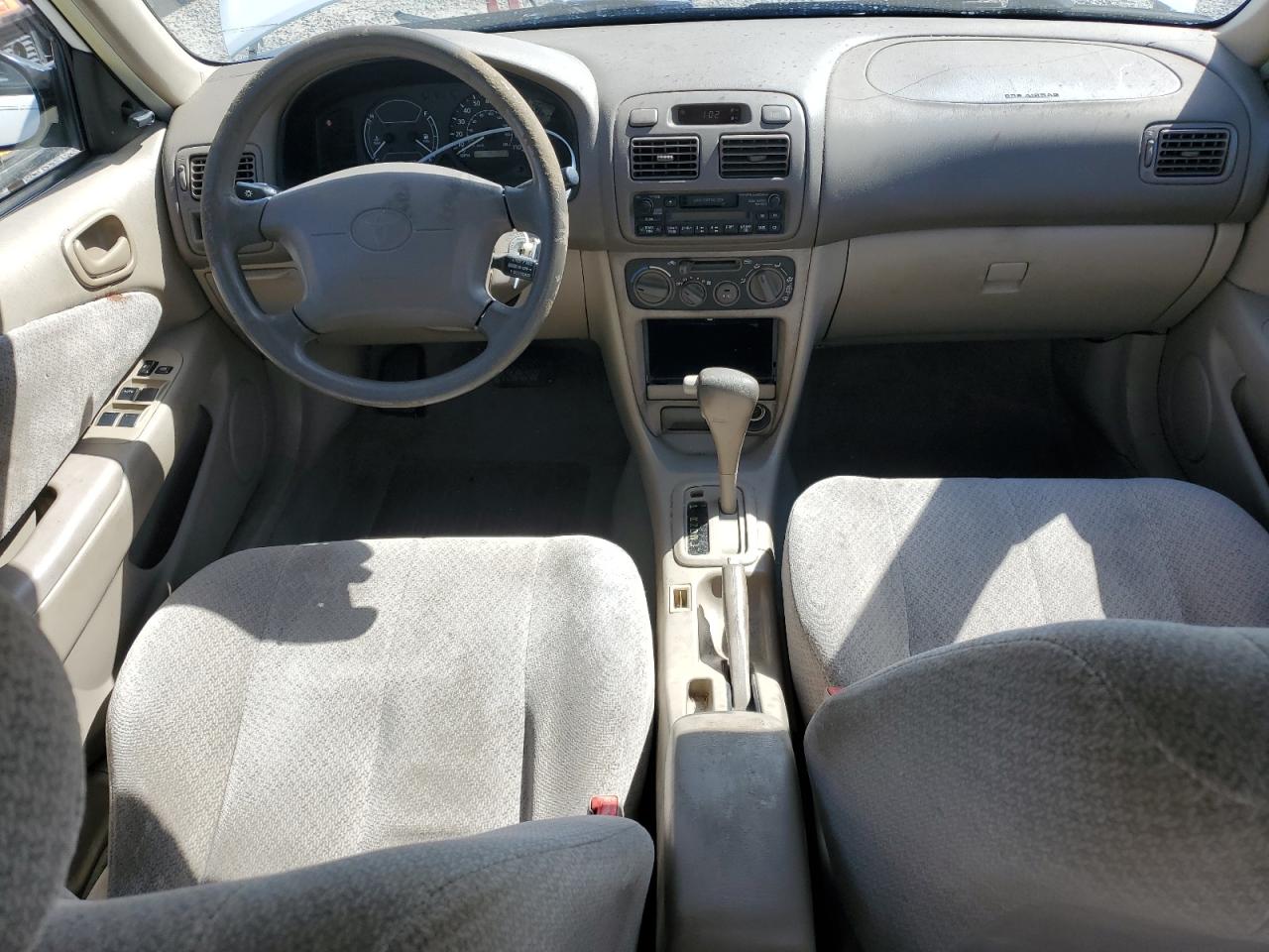 2000 Toyota Corolla - Image 8