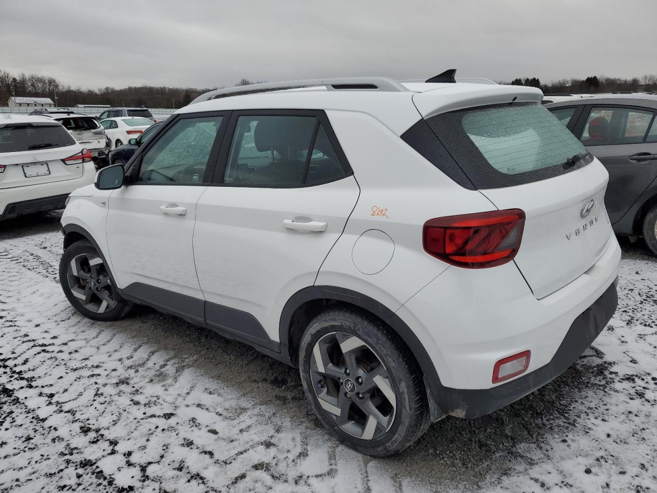 2021 Hyundai Venue - Image 2