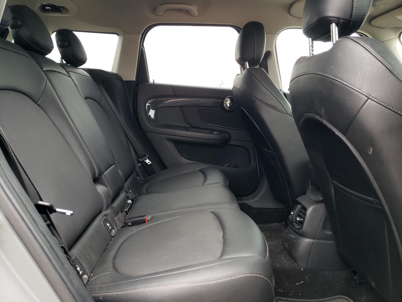 2018 MINI Cooper - Image 10