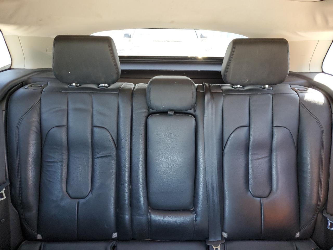 2015 Land Rover Range Rover - Image 10