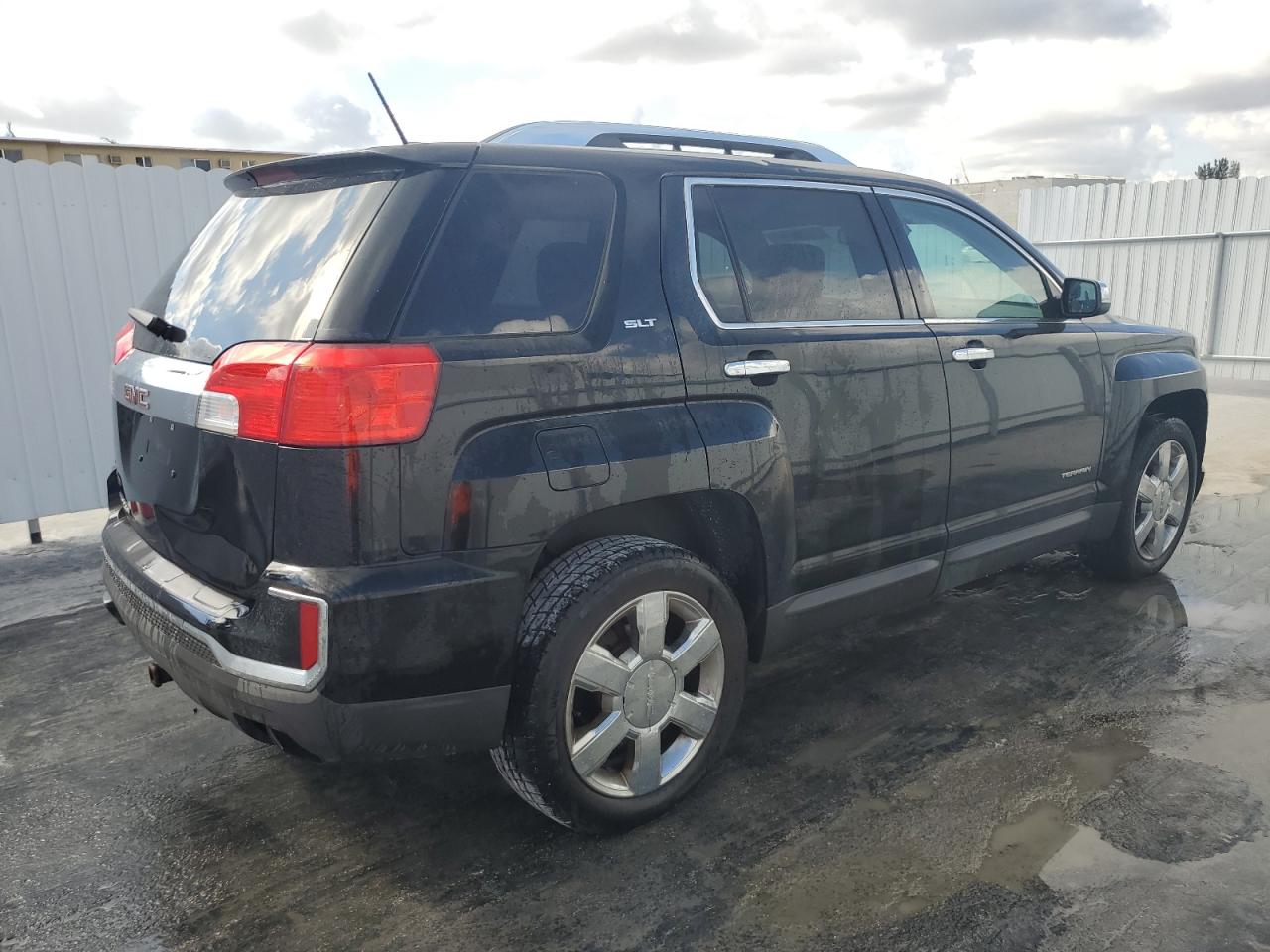 2016 GMC Terrain - Image 3