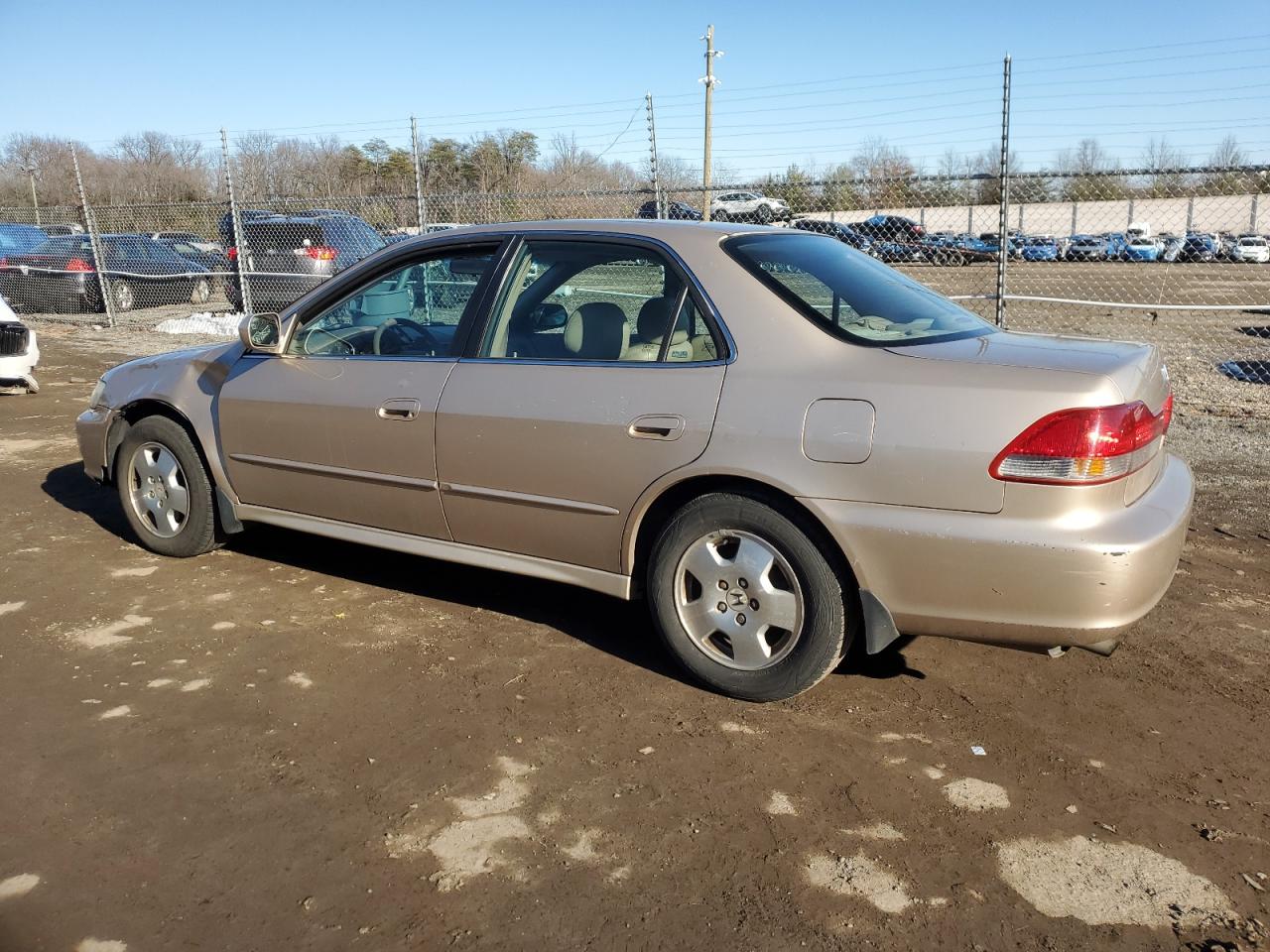 2001 Honda Accord - Image 2