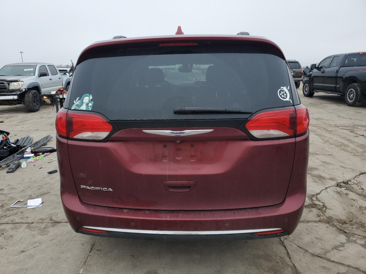 2019 Chrysler Pacifica - Image 6