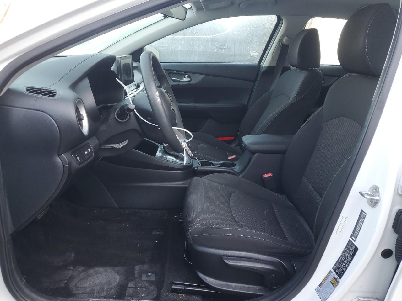 2020 Kia Forte - Image 7