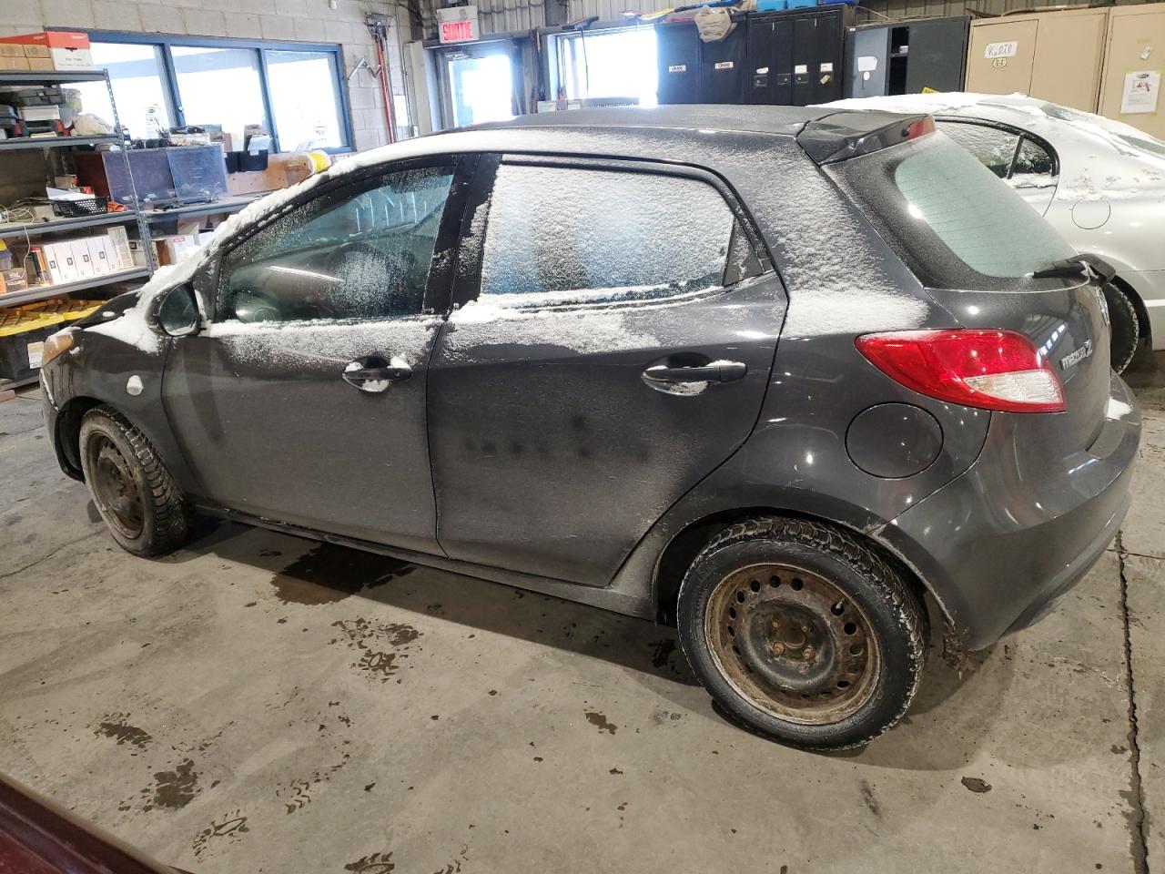 2013 Mazda 2 - Image 2