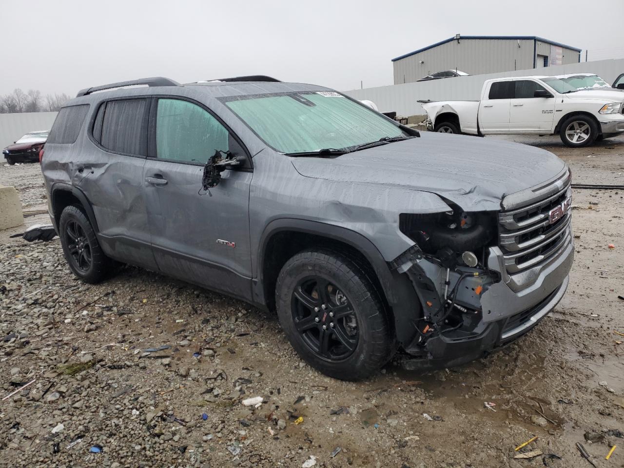 2021 GMC Acadia - Image 4