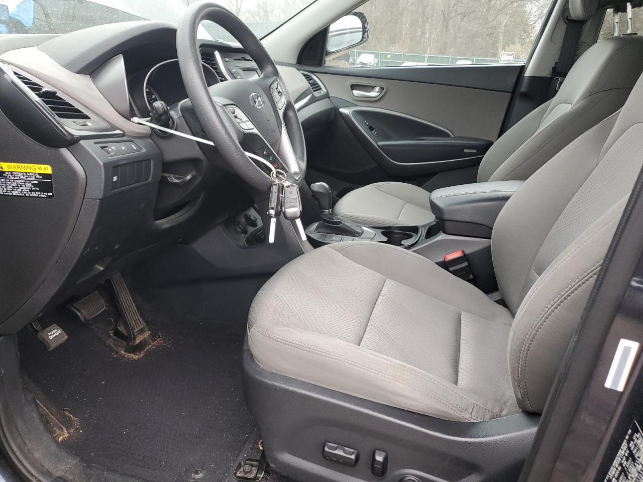 2015 Hyundai Santa Fe - Image 7